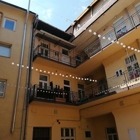 Apartamento Kriston Apartman Miskolc Exterior foto